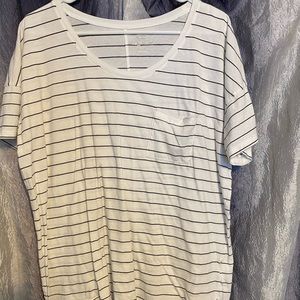 Old Navy Boyfriend Tee